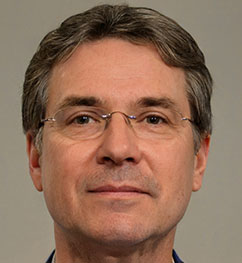 Александр Себуров